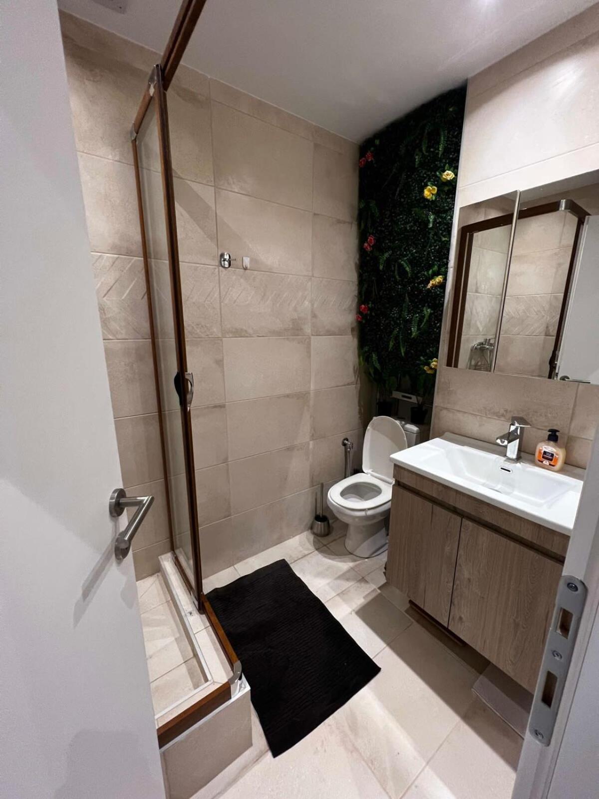 Ferienwohnung Cozy Modern Studio In Thessaloniki Exterior foto